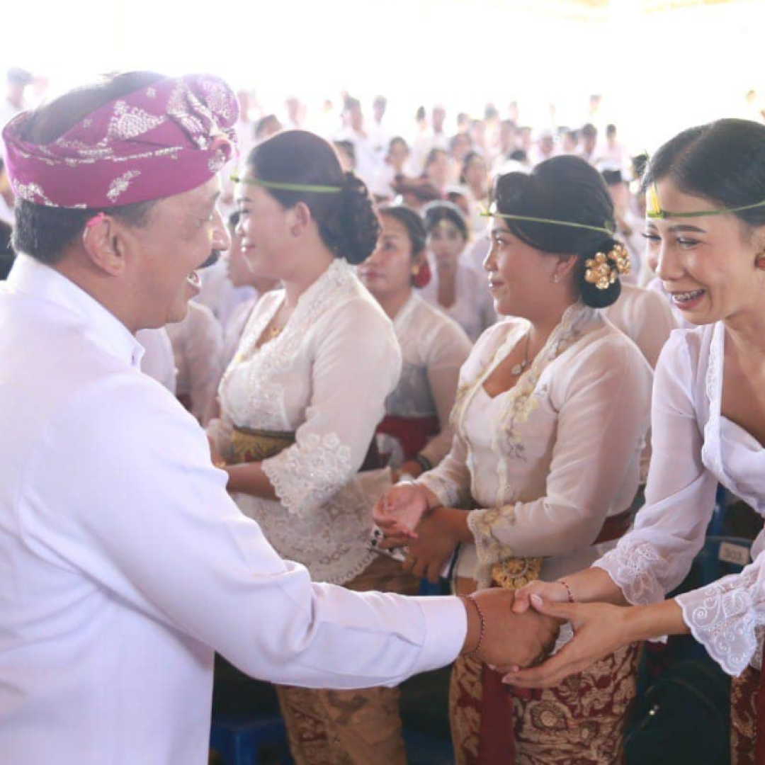 Pj Bupati Jendrika Lantik PPPK dan PNS Dilingkungan Pemkab Klungkung